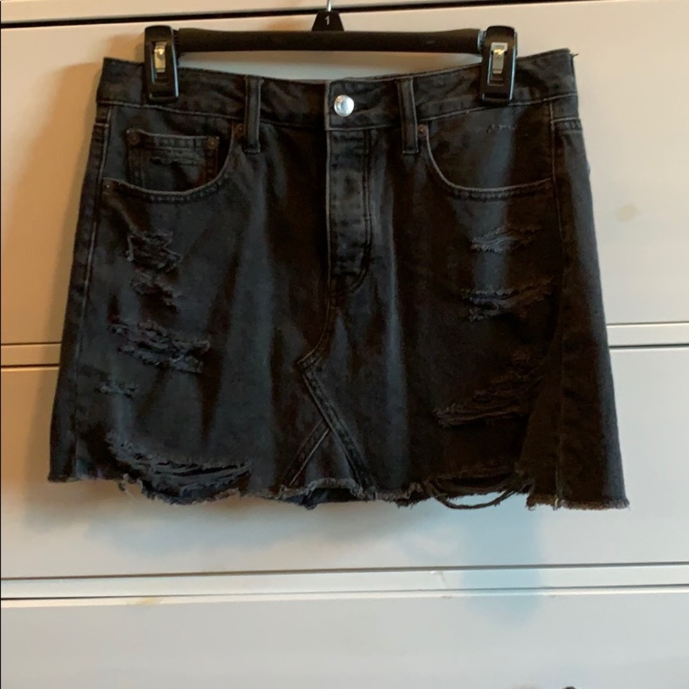 american eagle black denim skirt
